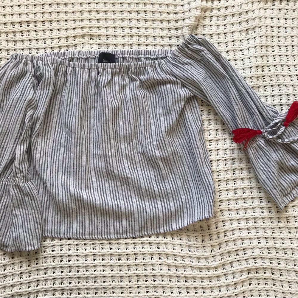 DRY GOODS • off the shoulder shirt